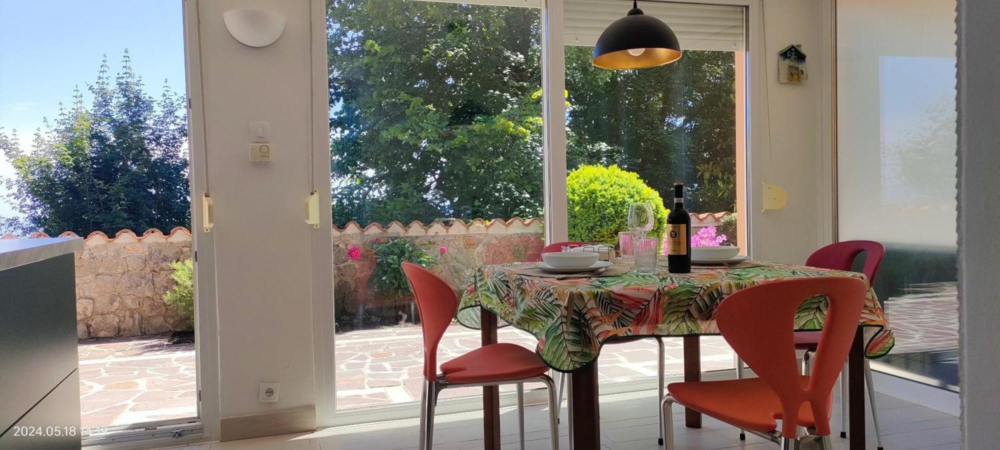 Pergola Apartment